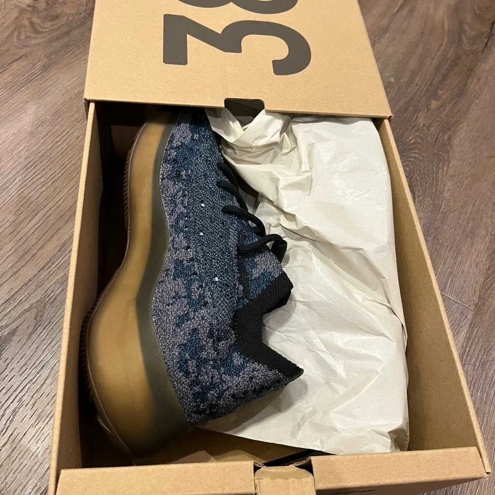 NWT Adidas Yeezy boost 380